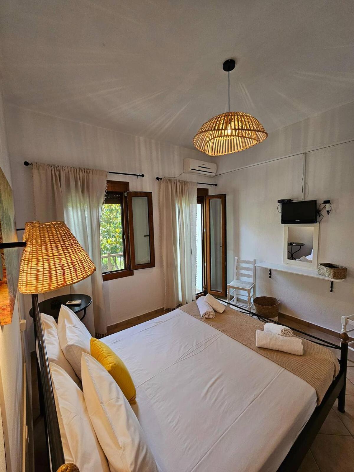 The Pine Trees Aparthotel Agnontas Ngoại thất bức ảnh