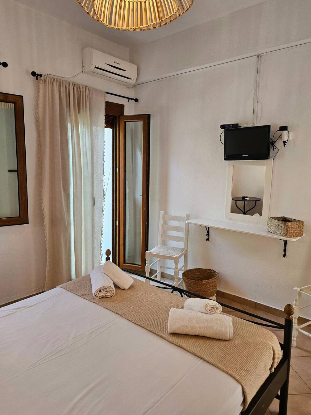 The Pine Trees Aparthotel Agnontas Ngoại thất bức ảnh